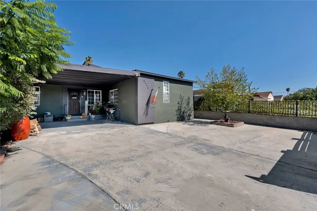 8446 Amboy Avenue, Sun Valley, CA 91352 - Image #1