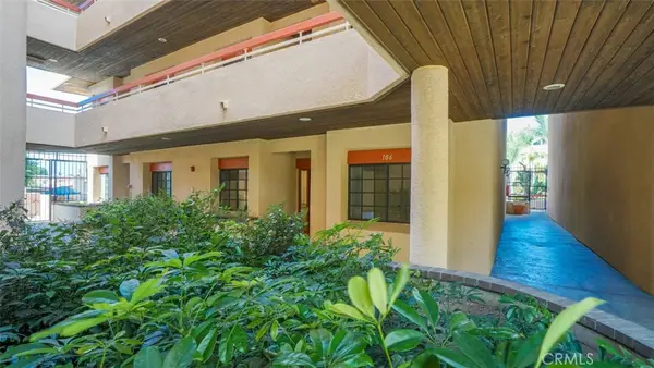 941 W Carson Street #106, Torrance, CA 90502