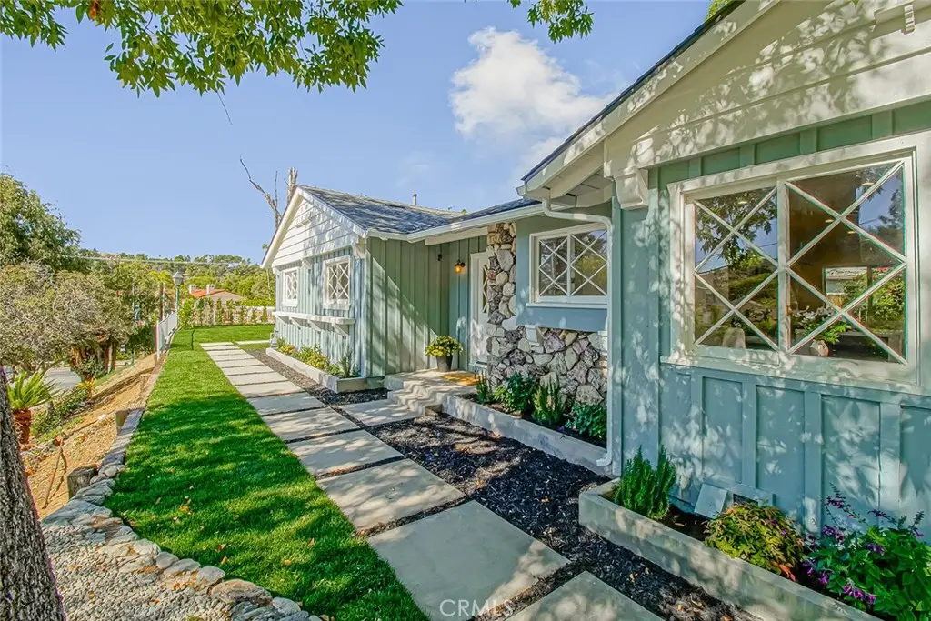 9851 Shadow Island Drive, Sunland, CA 91040 - #1