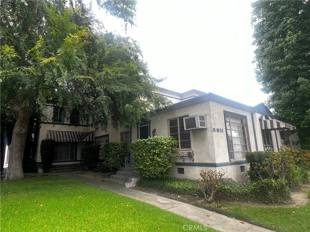 136 N Pass, Burbank, CA 91505 - Image #1