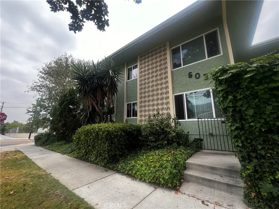 603 N Kenneth, Burbank, CA 91501 - Image #2