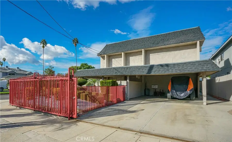 6104 Costello Avenue, Valley Glen, CA 91401 - Image #3