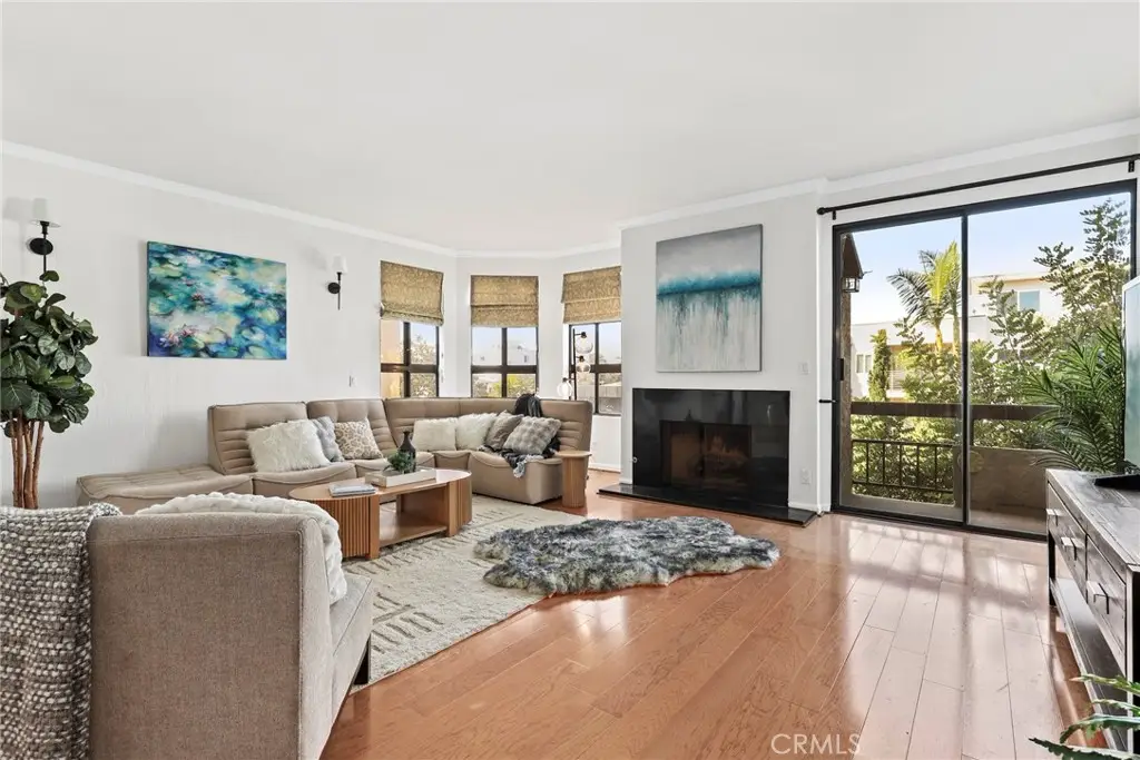 8642 Gregory Way #204, Los Angeles, CA 90035 - #1