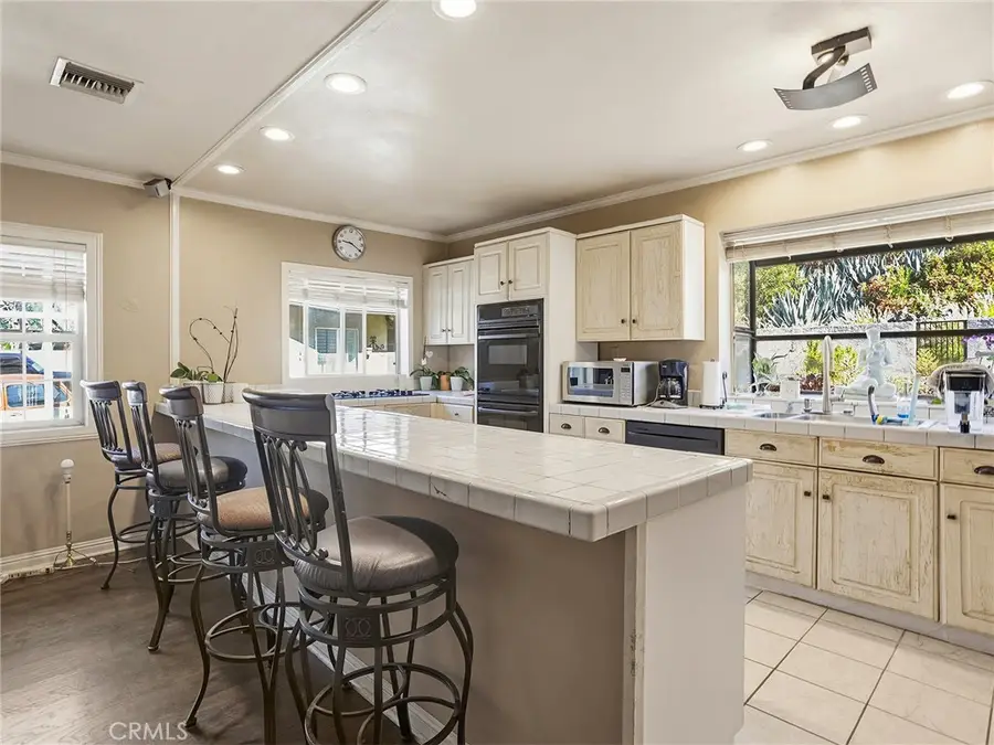 9613 La Tuna Canyon Road, Sun Valley, CA 91352 - #3