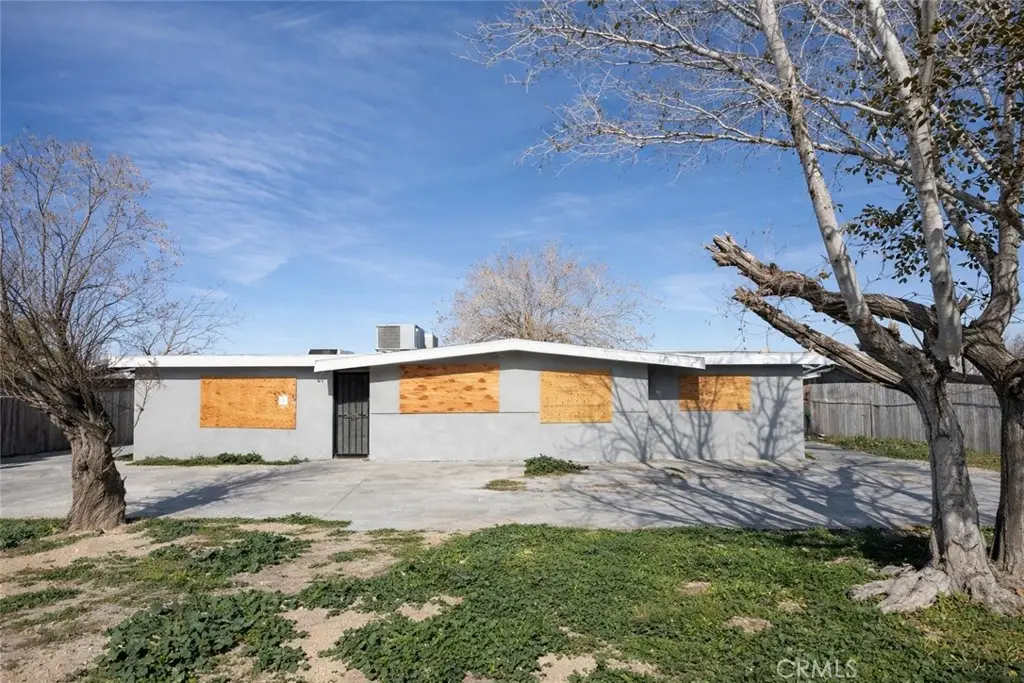 12028 Chamberlaine, Adelanto, CA 92301 - Image #1