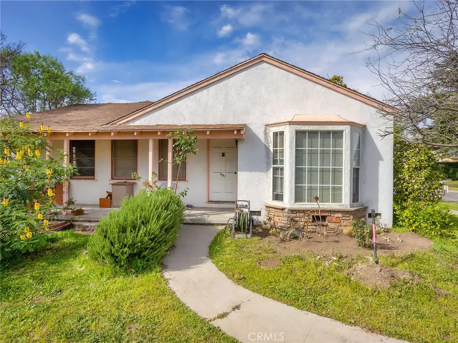 441 Dartmouth Road, Burbank, CA 91504 - Image #3