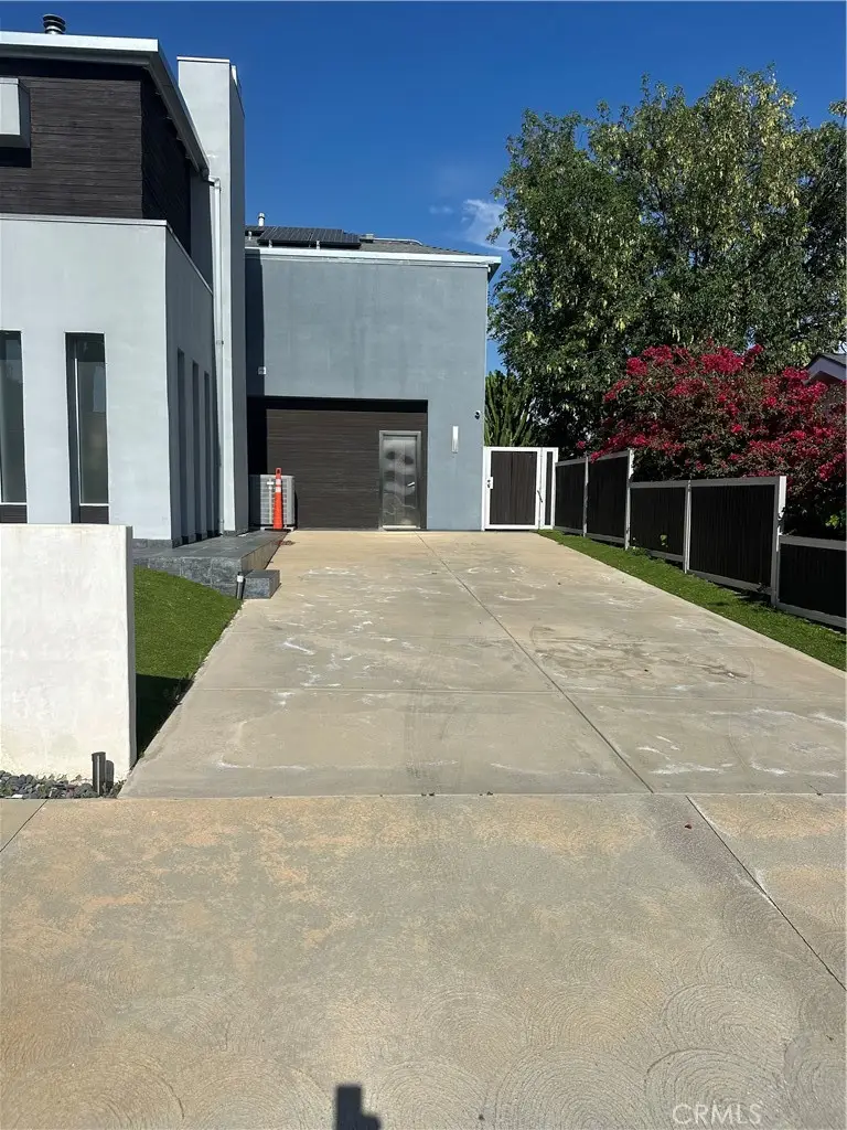 12600 Kenny, Granada Hills, CA 91344 - Image #2