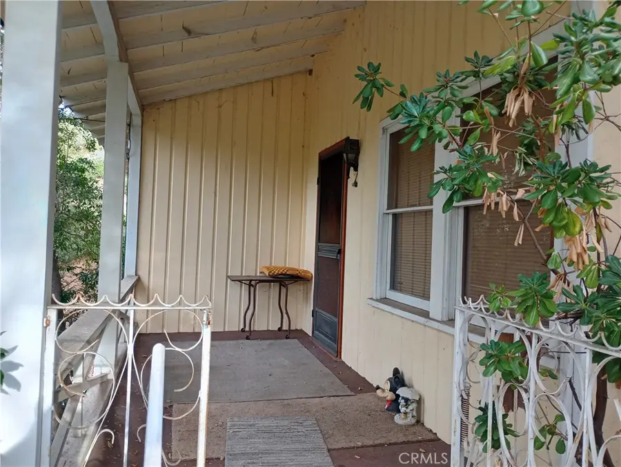 7916 Glenties Lane, Sunland, CA 91040 - #2