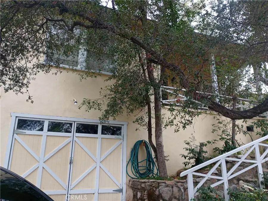 7916 Glenties Lane, Sunland, CA 91040 - #3