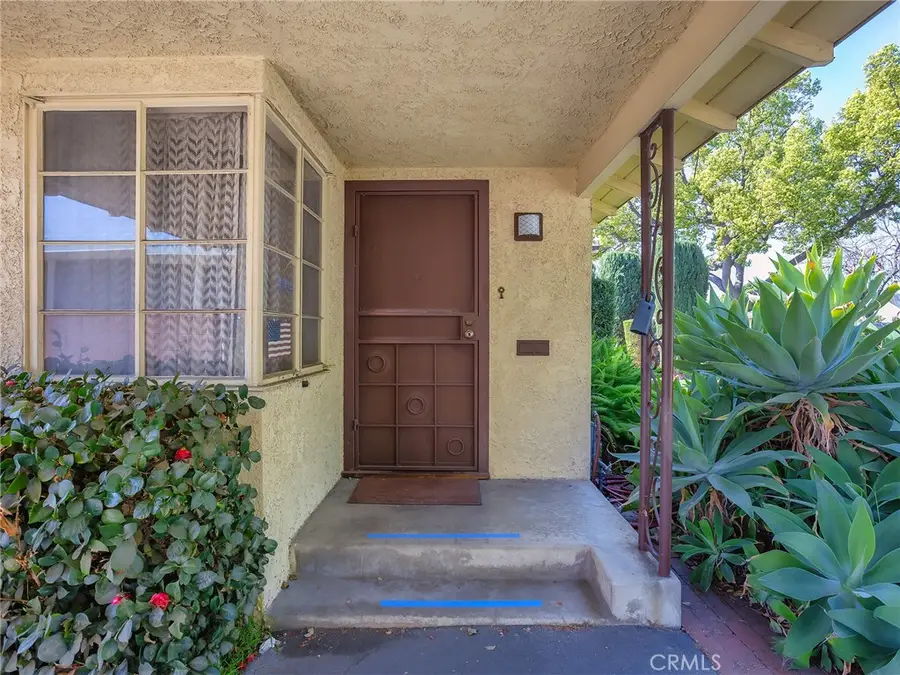 236 W Providencia Avenue, Burbank, CA 91502 - #2