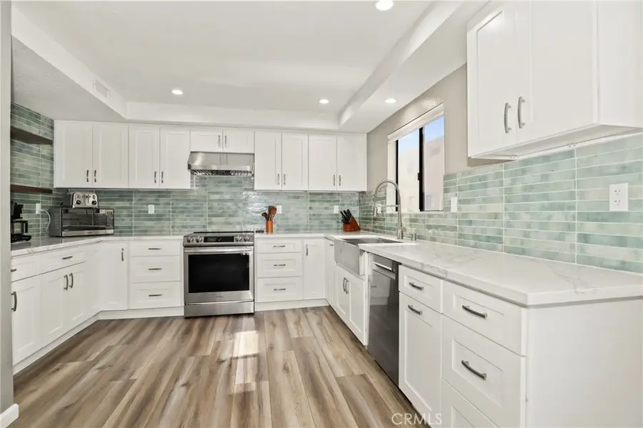 10201 Mason Avenue #19, Chatsworth, CA 91311 - #2