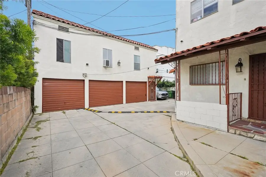 1015 S Mansfield Avenue, Los Angeles, CA 90019 - #3