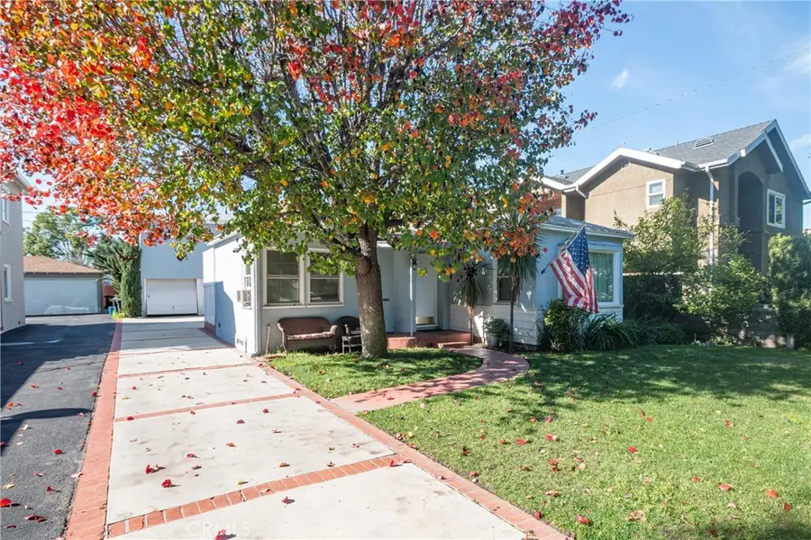 121 N Myers, Burbank, CA 91506 - #2