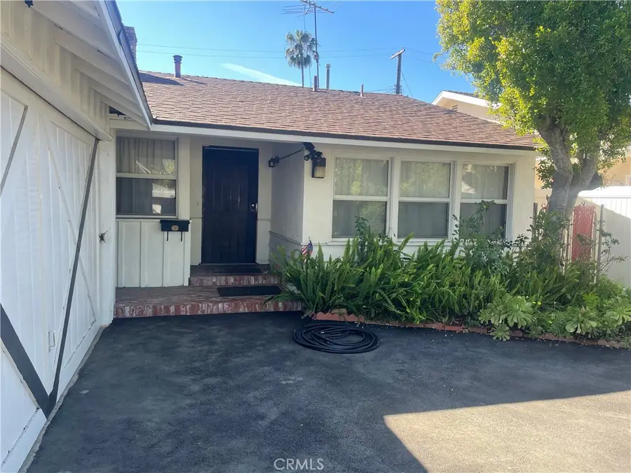 6947 Murietta Avenue, Van Nuys, CA 91405 - #2