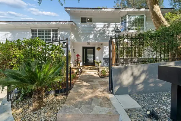 4590 Ensenada Drive, Woodland Hills, CA 91364