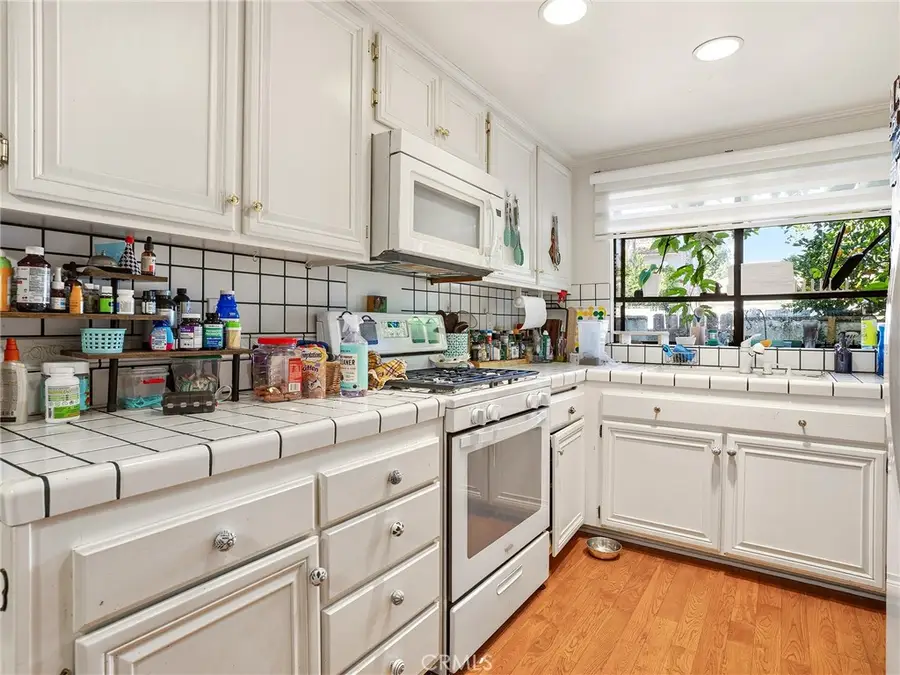 8348 Penfield Avenue #3, Winnetka, CA 91306 - #3