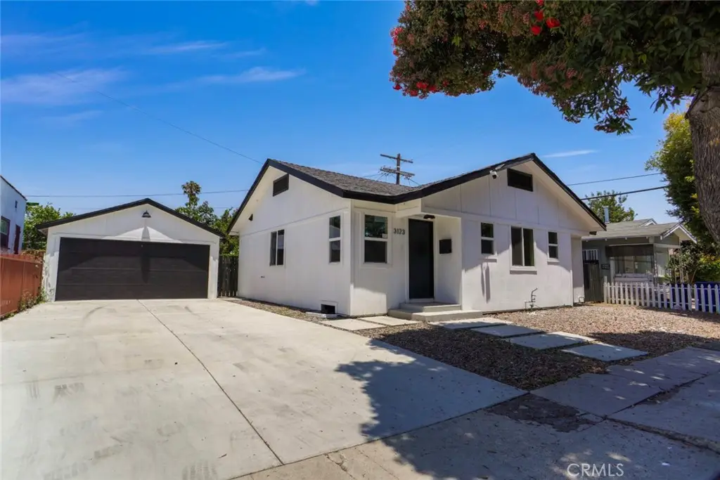3123 Hyde Park Boulevard, Los Angeles, CA 90043 - #1