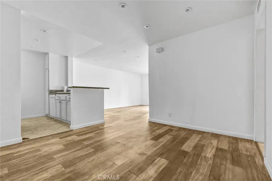 4040 Via Marisol #123, Los Angeles, CA 90042 - #3