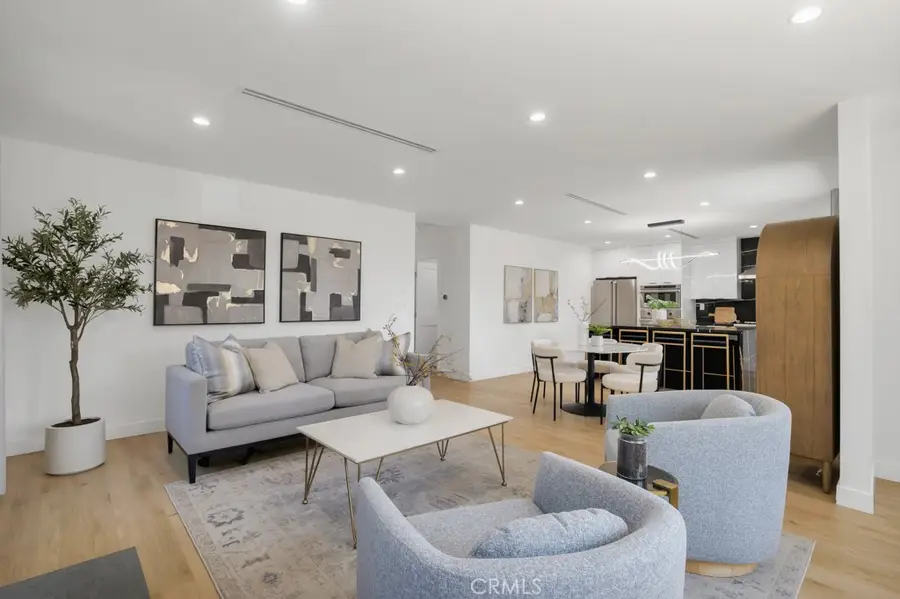 2115 W Clark Avenue, Burbank, CA 91506 - #2