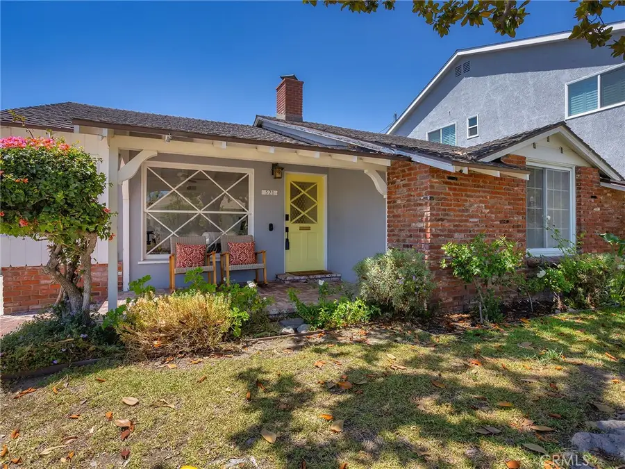 521 Bethany Road, Burbank, CA 91504 - #3