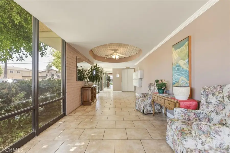 605 Redondo #304, Long Beach, CA 90814 - #2