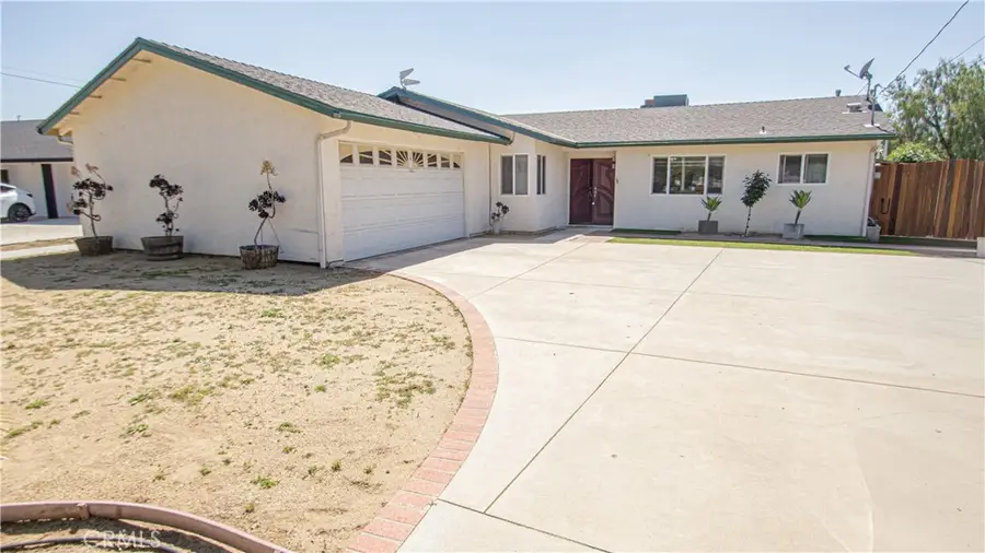 10550 Woldrich St., Sylmar, CA 91342 - #2