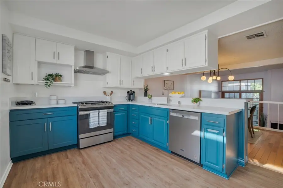 4173 W Sarah Street, Burbank, CA 91505 - #3