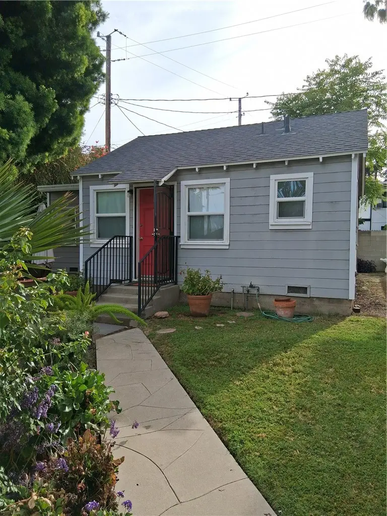 131 S Virginia Avenue, Burbank, CA 91506 - #2