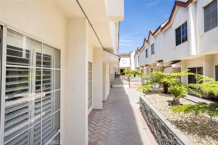 856 W Beach #19, Inglewood, CA 90302 - #3