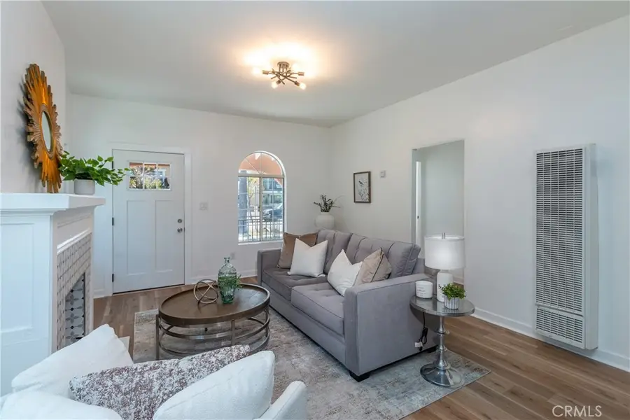 2421 S Cloverdale Avenue, Los Angeles, CA 90016 - #3
