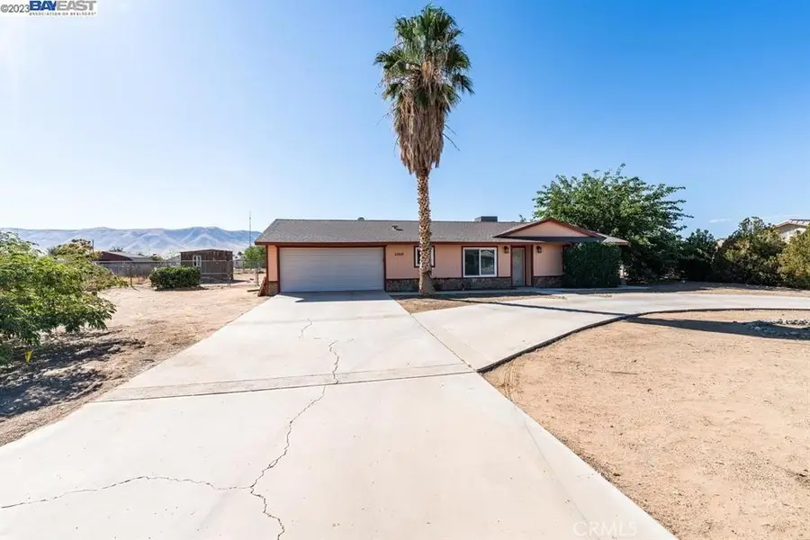 21019 Rambling, Apple Valley, CA 92308 - #2