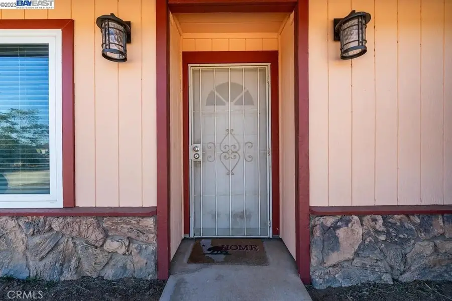 21019 Rambling, Apple Valley, CA 92308 - #3