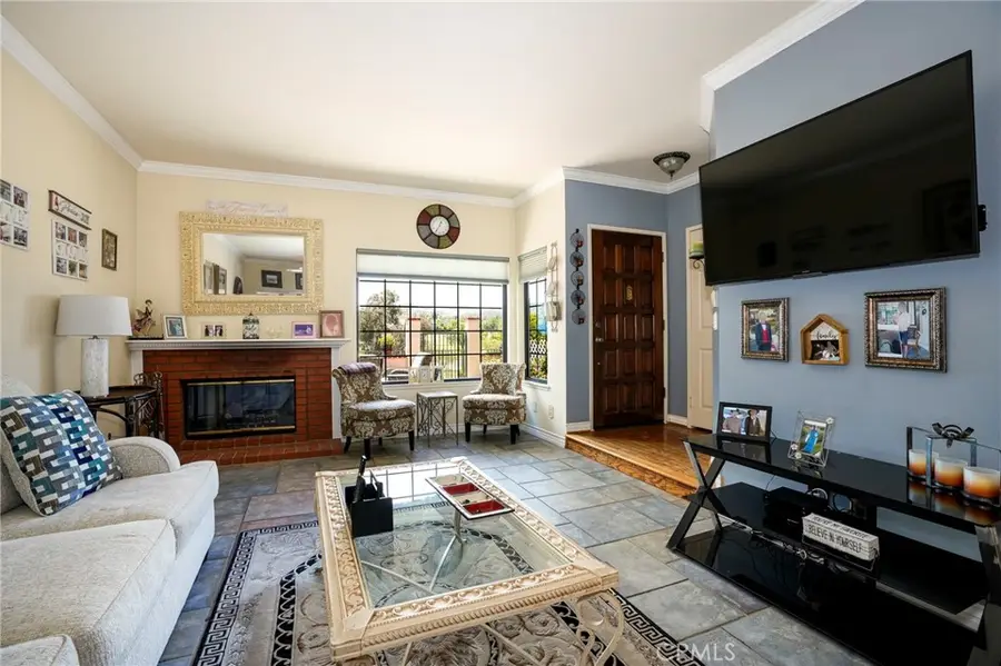 334 Country Club #C, Simi Valley, CA 93065 - #2