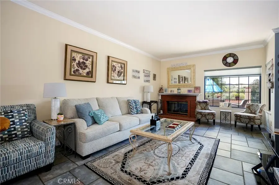 334 Country Club #C, Simi Valley, CA 93065 - #3