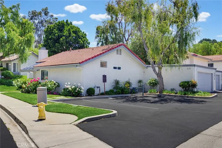 6818 Poppyview Drive, Oak Park, CA 91377 - #3