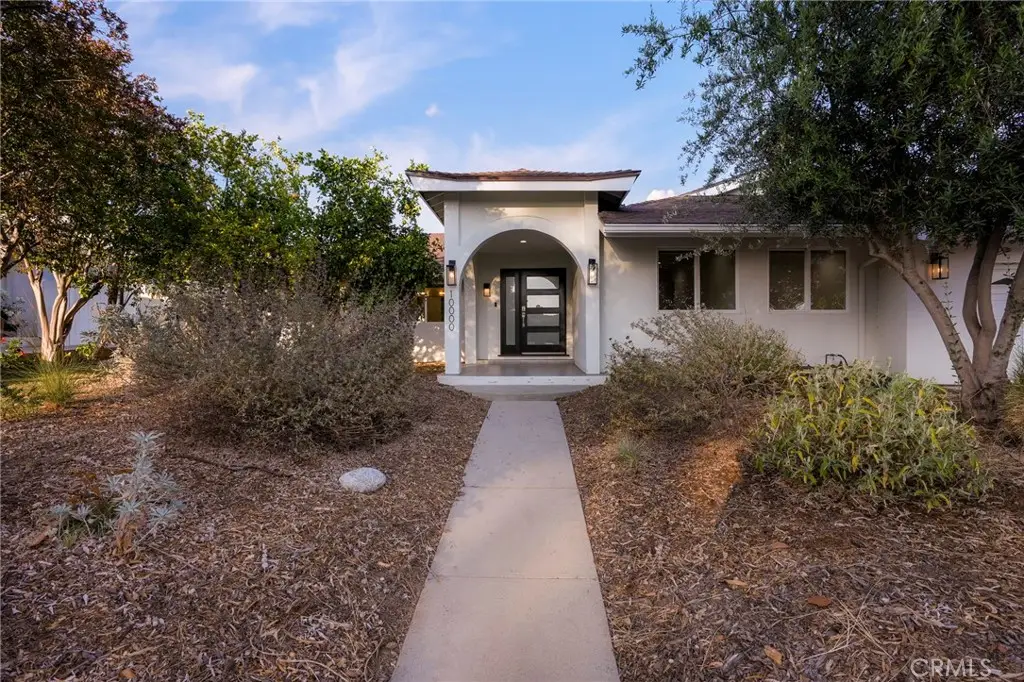 10000 Amestoy Avenue, Northridge, CA 91325 - #1