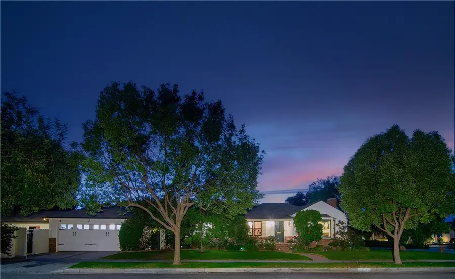 1505 W Parkside Avenue, Burbank, CA 91506 - #2