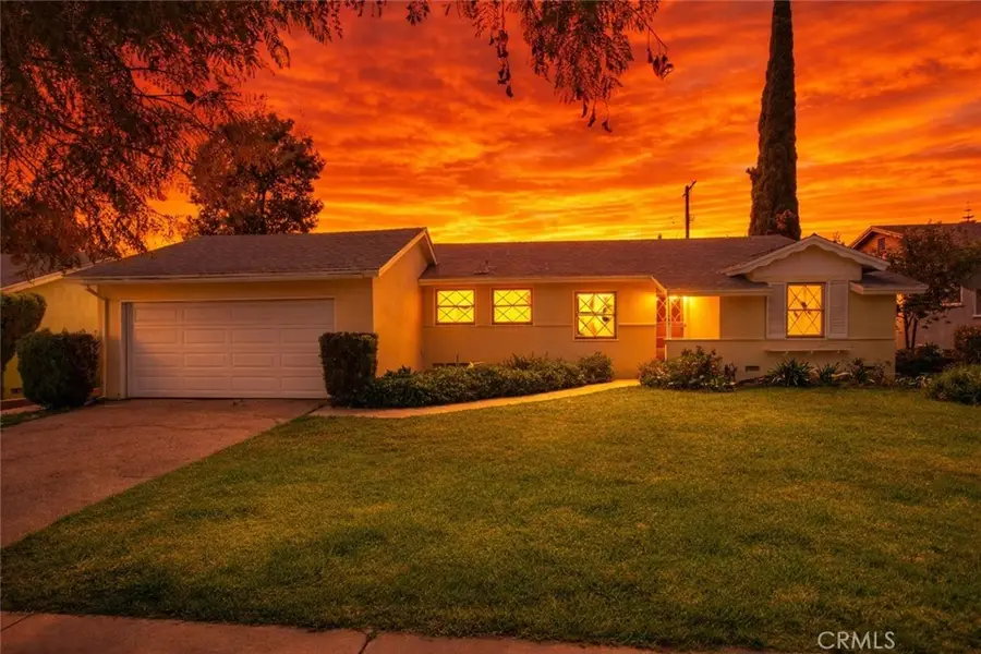 11251 Dronfield, Pacoima, CA 91331 - #2