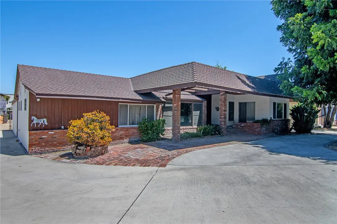 700 S Mariposa Street, Burbank, CA 91506 - #1