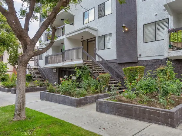 635 E Elmwood Avenue #203, Burbank, CA 91501