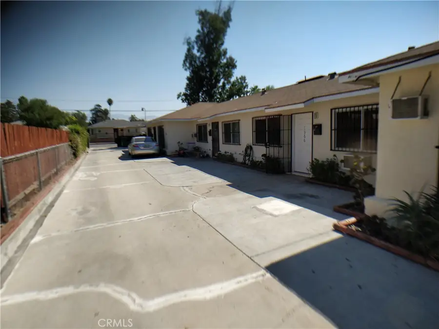 1364 Bell Street, San Bernardino, CA 92404 - #3