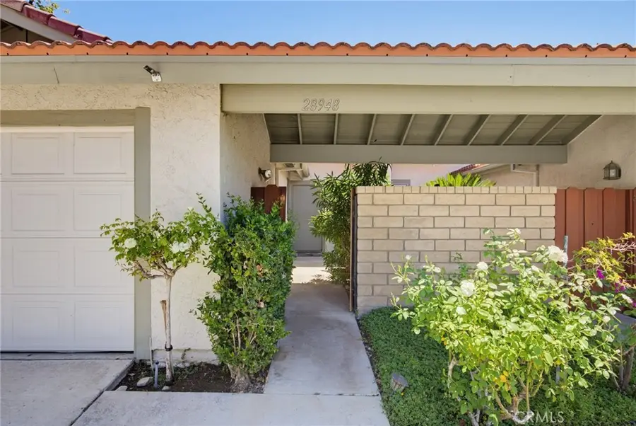 28948 Marilyn Drive, Canyon Country, CA 91387 - #2
