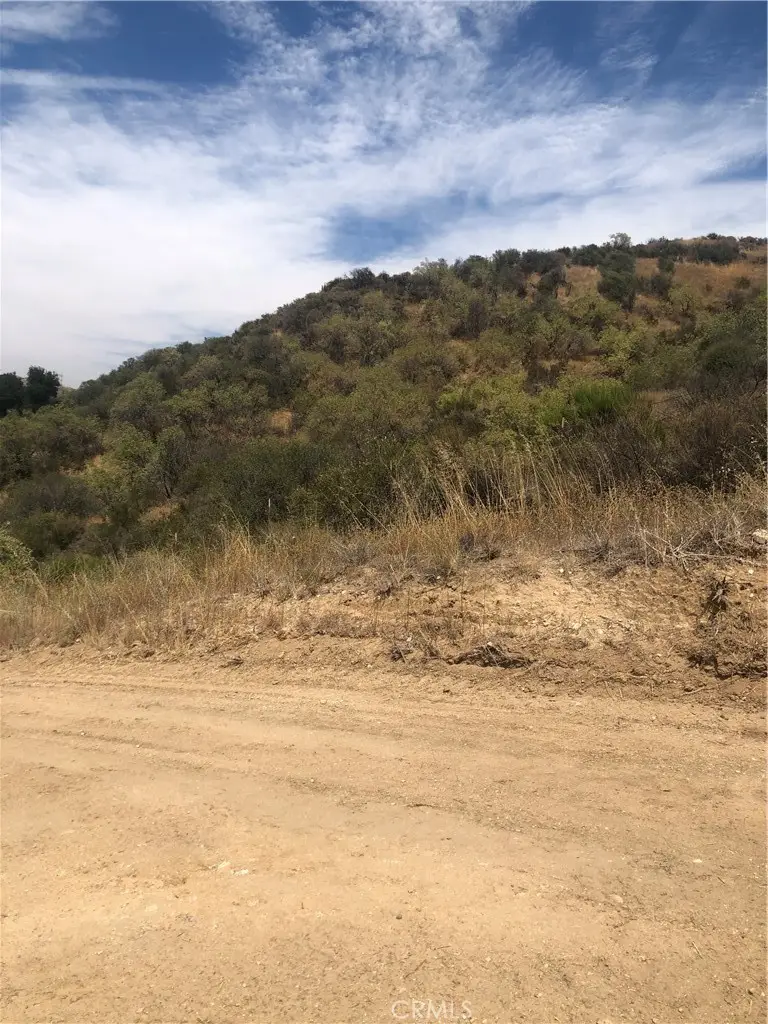 0 Dockweiler Dr, Newhall, CA 91321 - #3