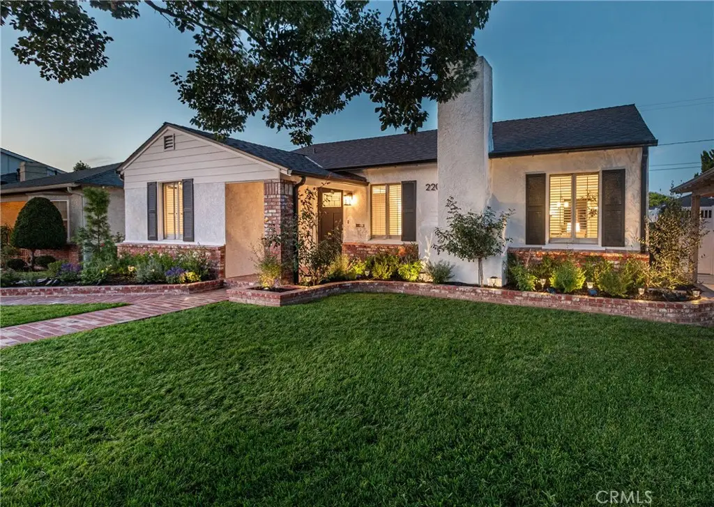 220 S Reese Place, Burbank, CA 91506 - #1