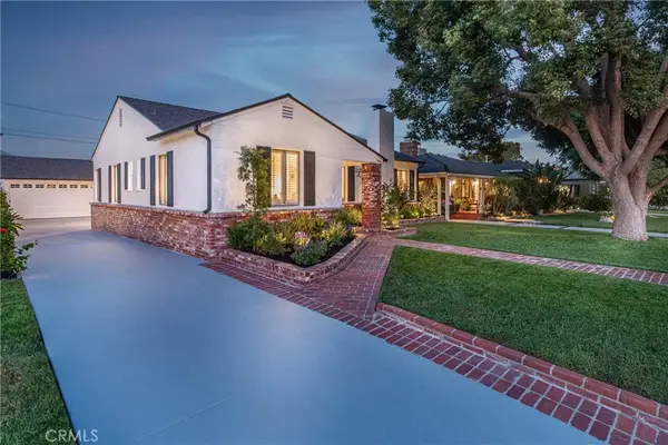 220 S Reese Place, Burbank, CA 91506