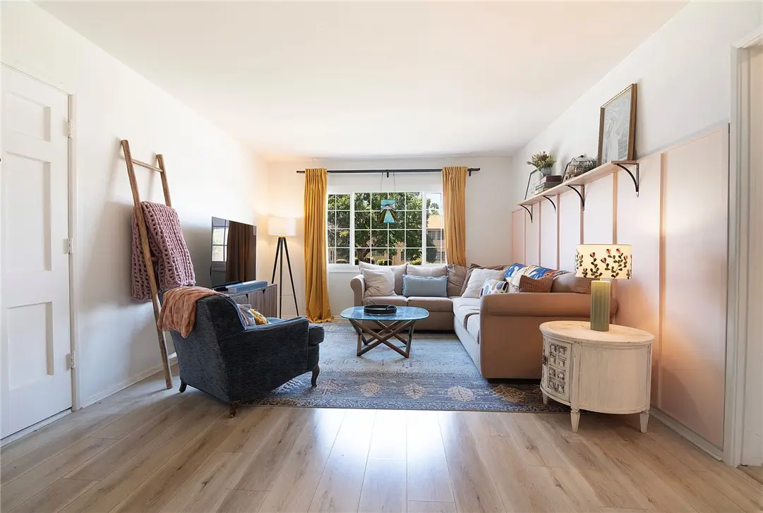 4030 Abourne Road #A, Los Angeles, CA 90008 - #1