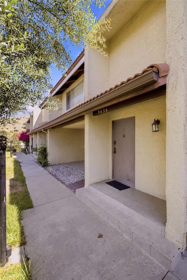 9436 Via Salerno, Burbank, CA 91504 - #3