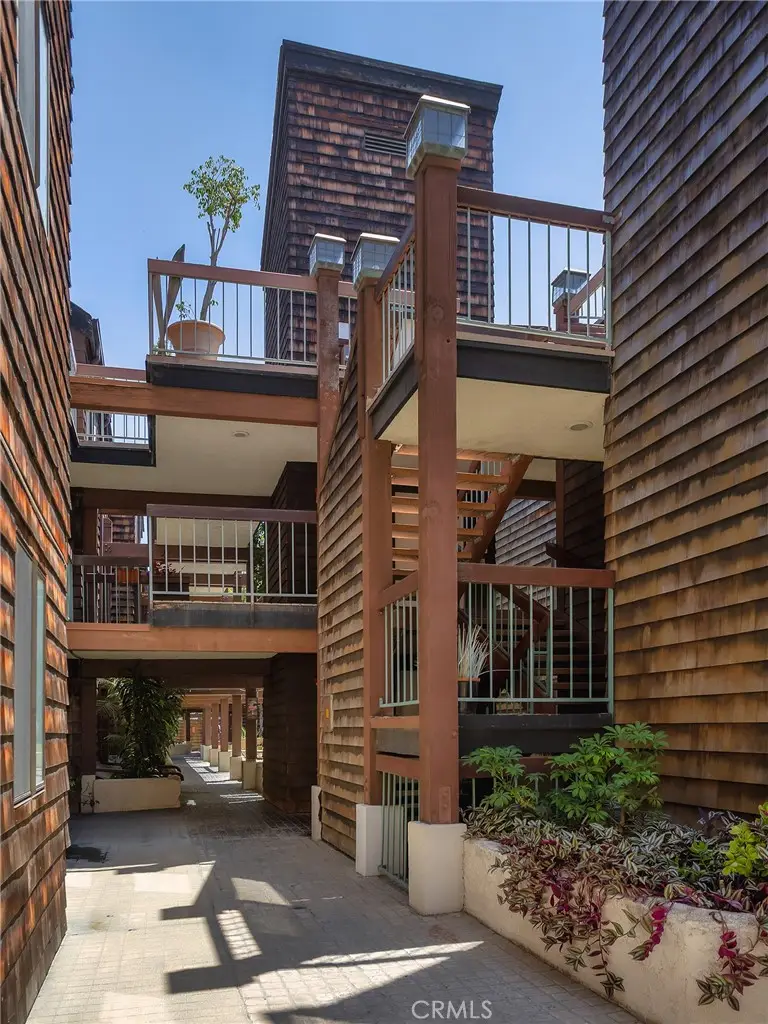 301 N Belmont Street #105, Glendale, CA 91206 - #3