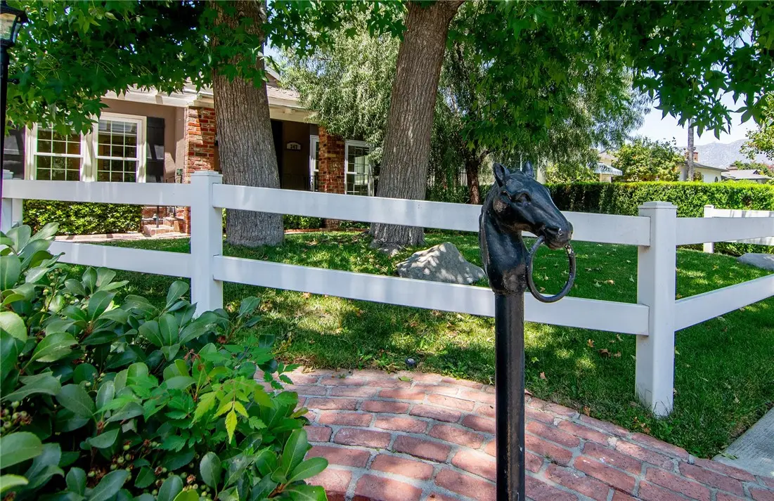 347 W Spazier Avenue, Burbank, CA 91506 - #1