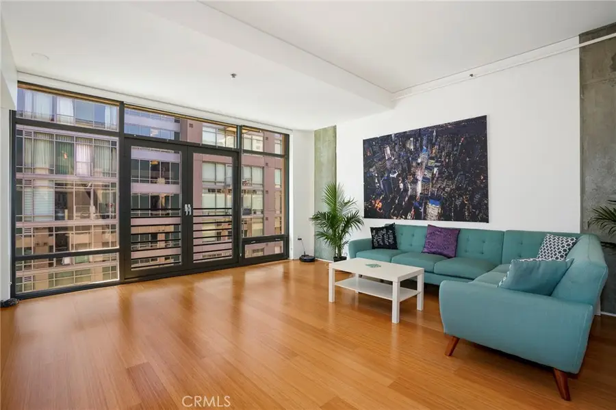 1111 S Grand Avenue #1102, Los Angeles, CA 90015 - #2